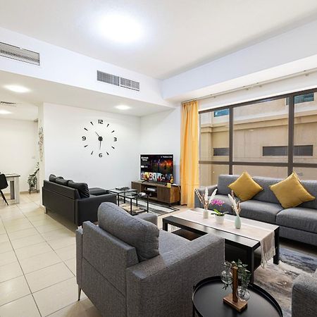 Moonlight Hostel Jbr - 2Min Walk To Jbr Beach - Gym - 2Min Metro Station - Poll Dubai Esterno foto
