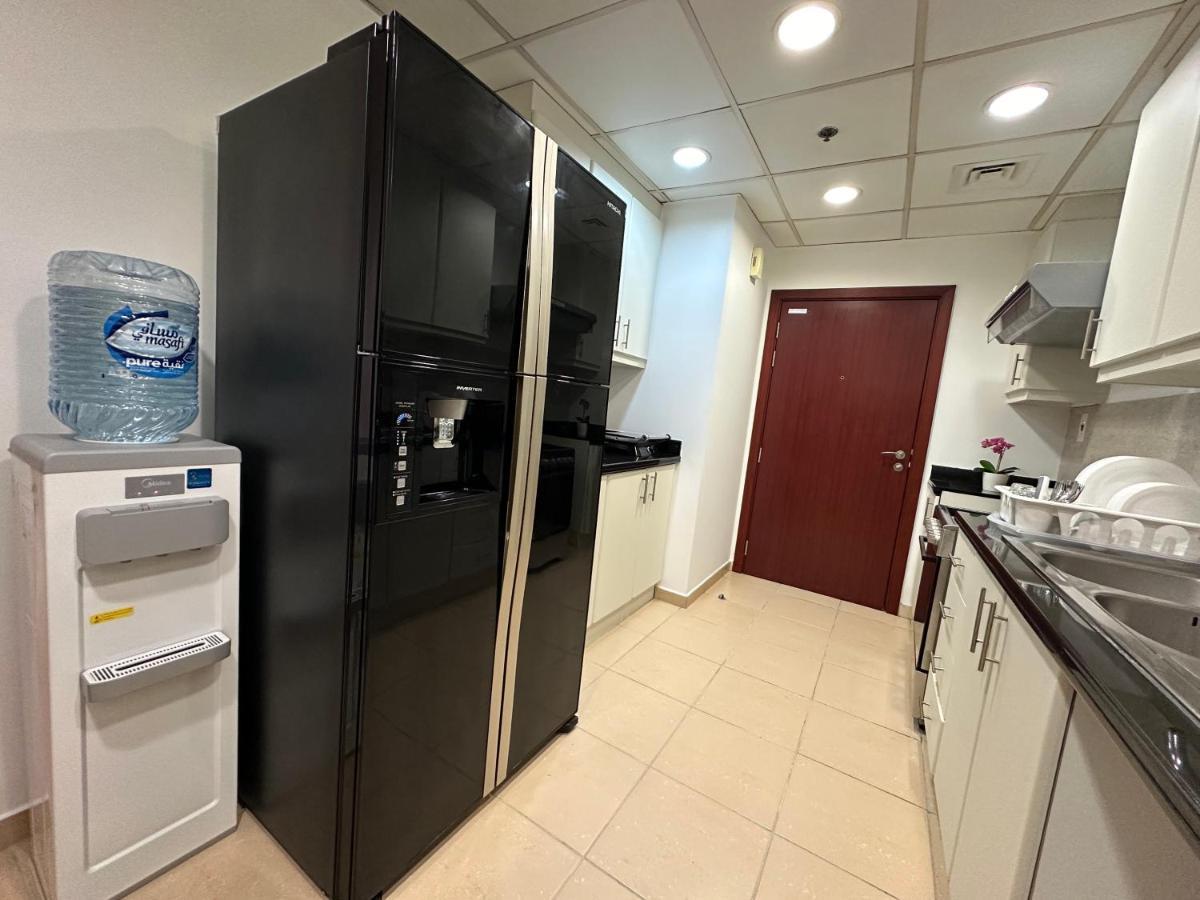 Moonlight Hostel Jbr - 2Min Walk To Jbr Beach - Gym - 2Min Metro Station - Poll Dubai Esterno foto