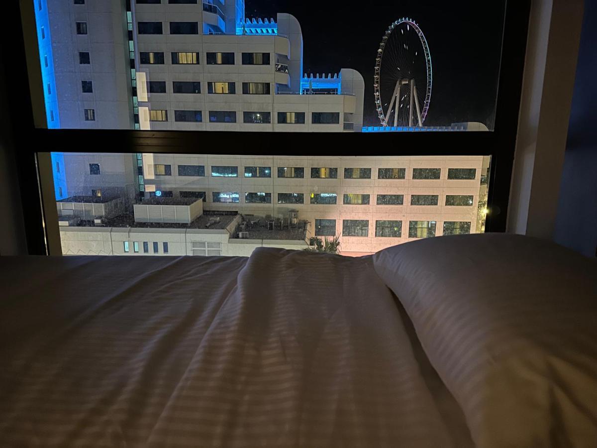 Moonlight Hostel Jbr - 2Min Walk To Jbr Beach - Gym - 2Min Metro Station - Poll Dubai Esterno foto