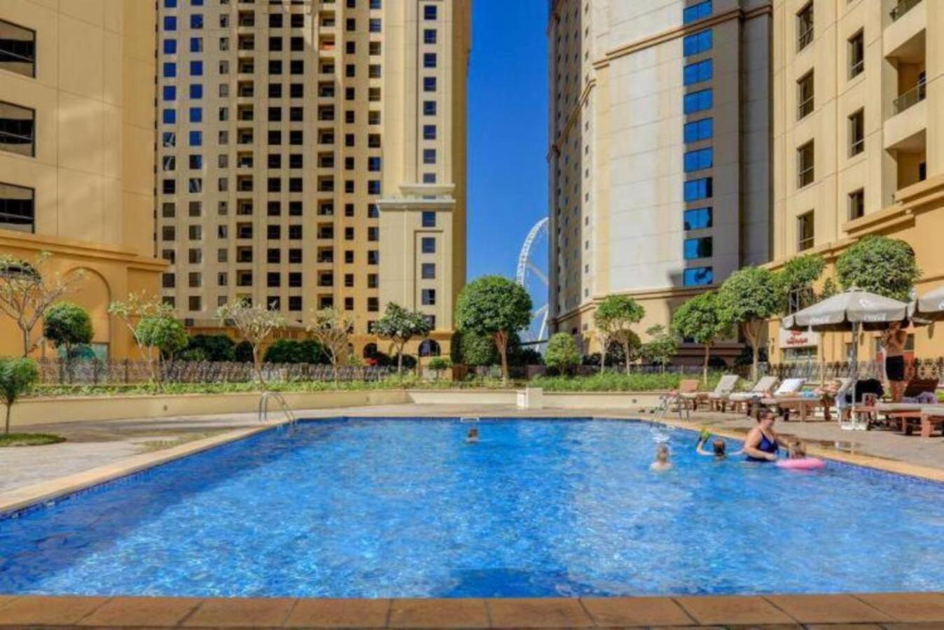 Moonlight Hostel Jbr - 2Min Walk To Jbr Beach - Gym - 2Min Metro Station - Poll Dubai Esterno foto