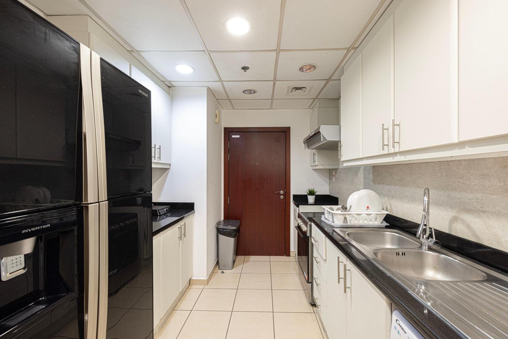 Moonlight Hostel Jbr - 2Min Walk To Jbr Beach - Gym - 2Min Metro Station - Poll Dubai Esterno foto